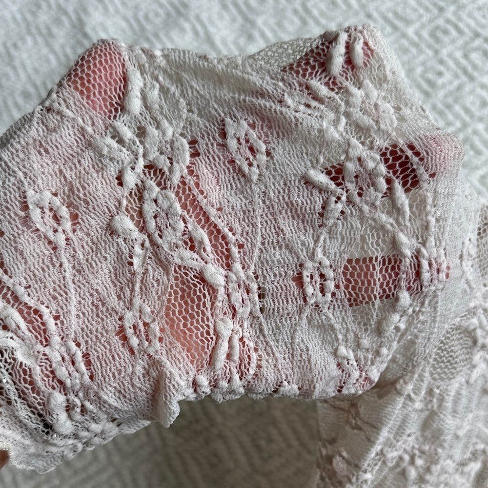 BKE Textured Lace Short Sleeve Top in Beige - Picture 7 of 7
